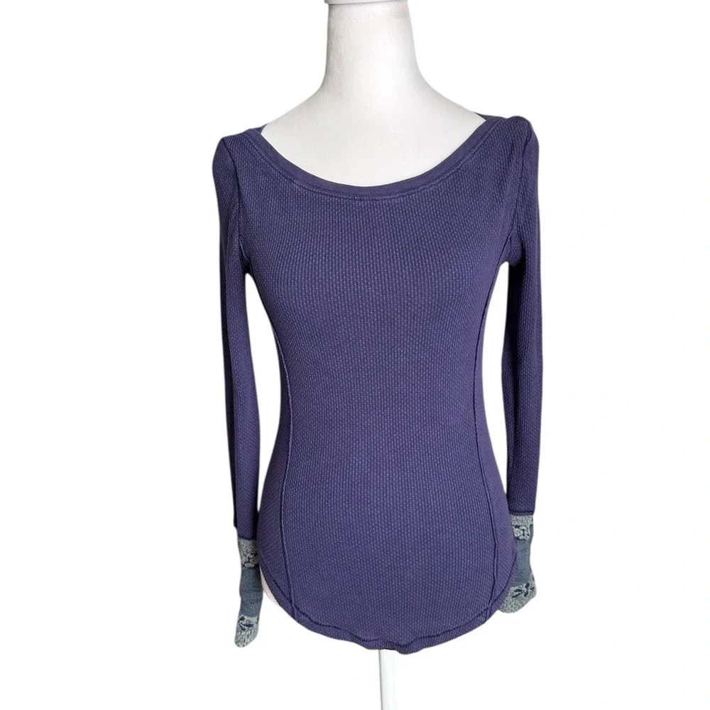 Free People Women's XS Newbie Rosy Cuff Thermal Purple Top - Picture 3 of 17